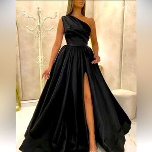 New Black Formal Gown